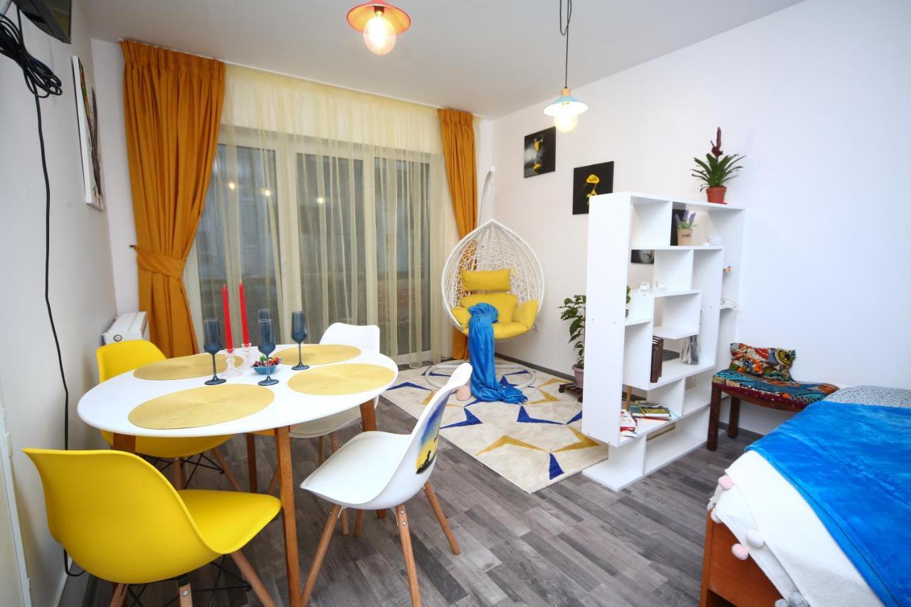 B&M Apartment Brasov Ngoại thất bức ảnh