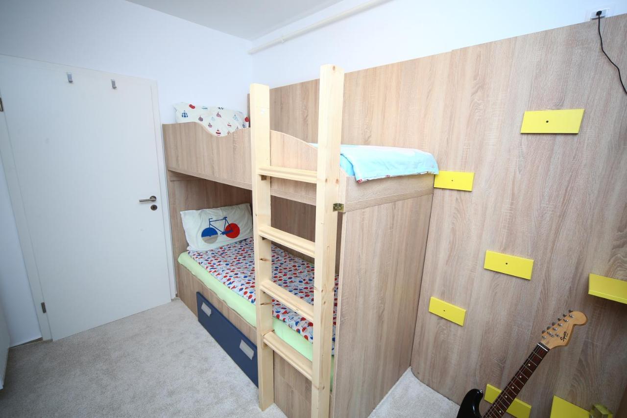 B&M Apartment Brasov Ngoại thất bức ảnh