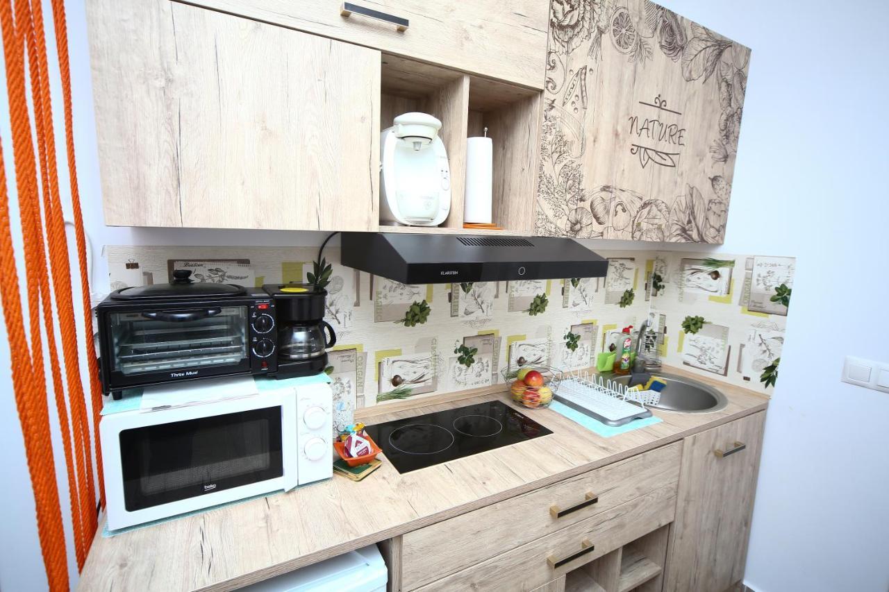 B&M Apartment Brasov Ngoại thất bức ảnh