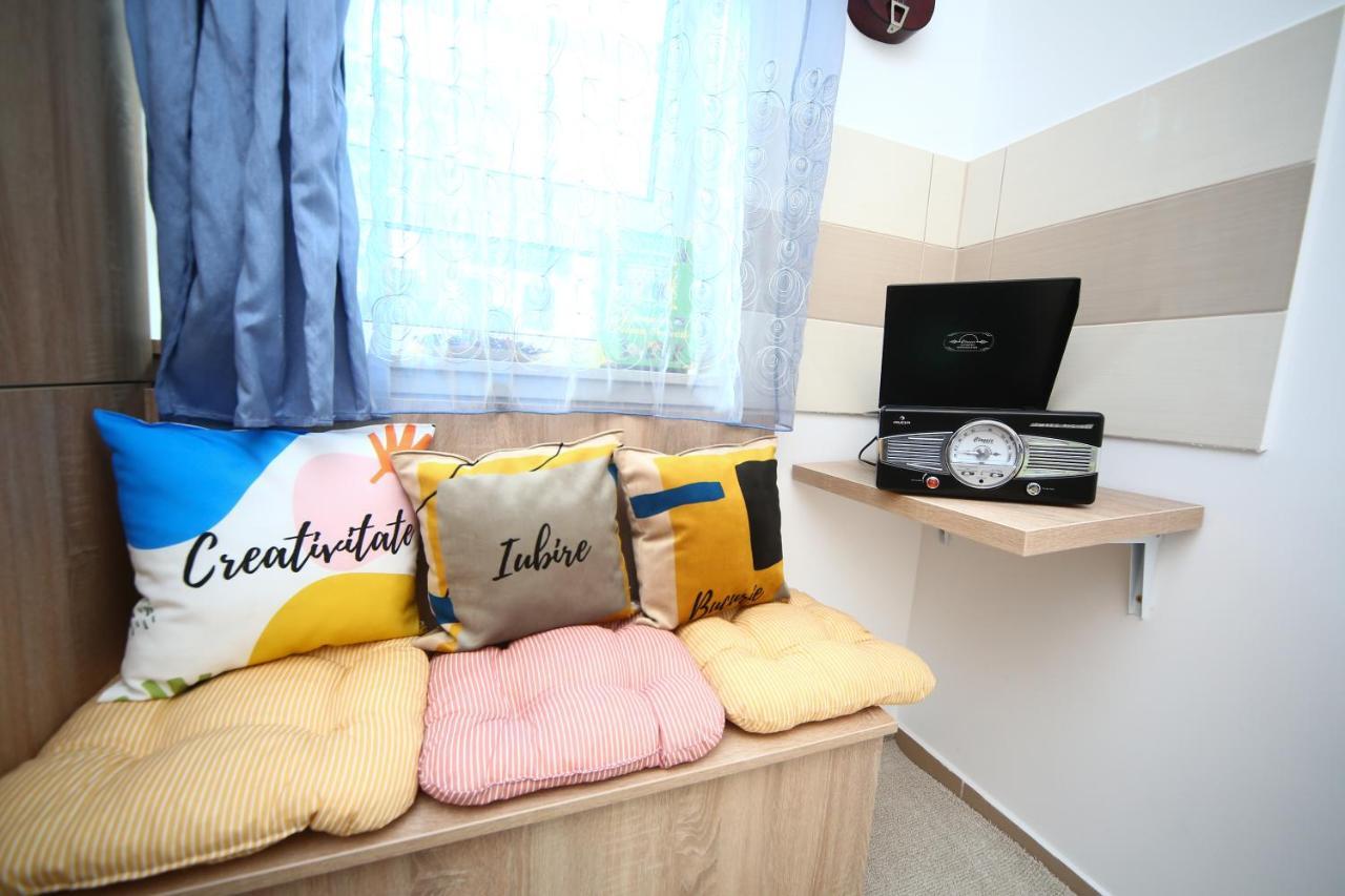 B&M Apartment Brasov Ngoại thất bức ảnh