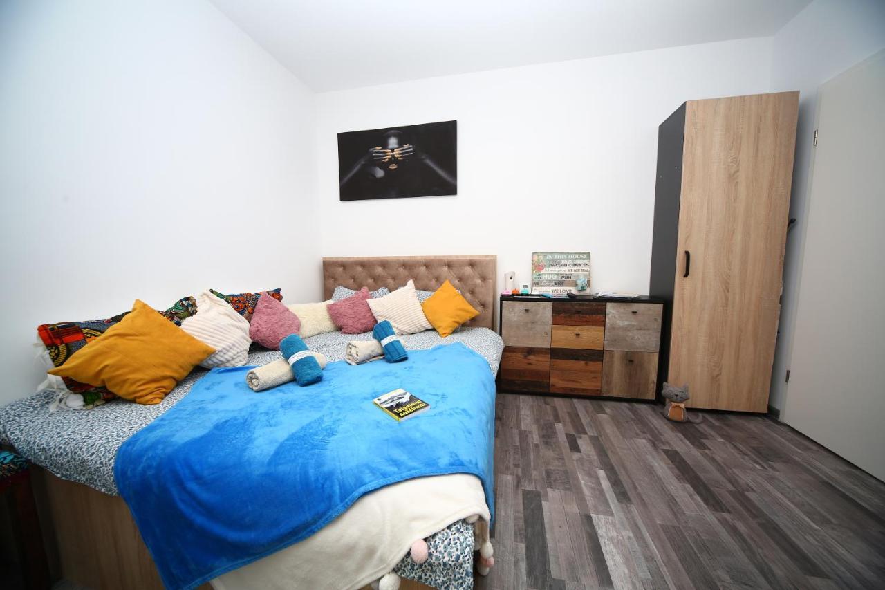 B&M Apartment Brasov Ngoại thất bức ảnh